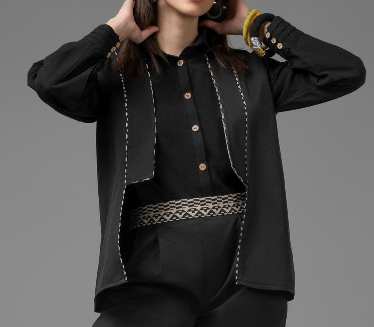 خرید آنلاین وست زنانه پیدا