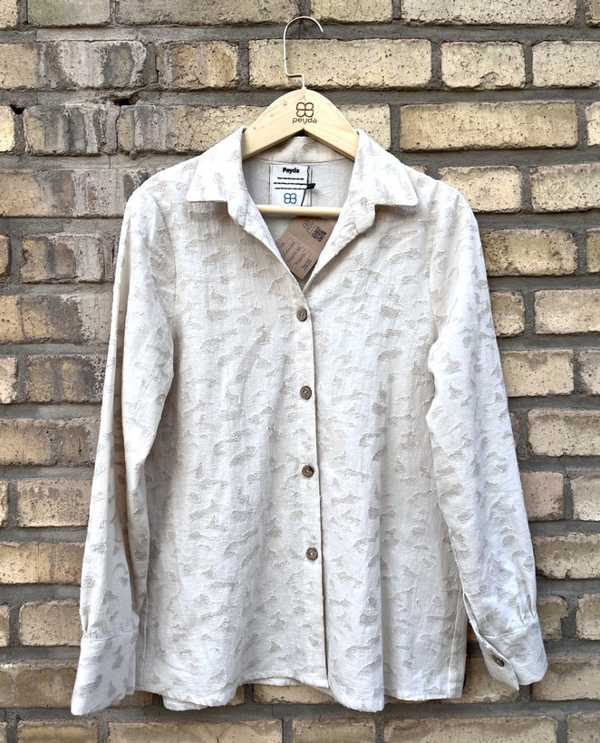 شومیز لینن طرحدار زنانه کرمی